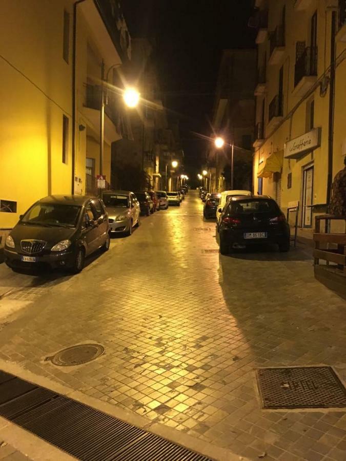 La Casa Di Genny Hotel Agropoli Exterior foto
